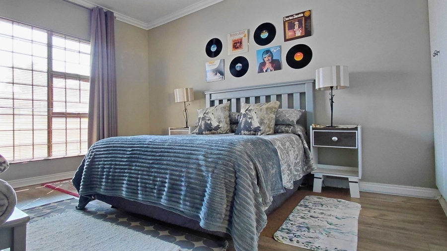 3 Bedroom Property for Sale in Boschdal North West
